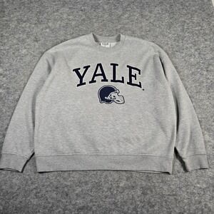 Yale University Unisex Gray Football Helmet Collegiate Crewneck Sweatshirt S